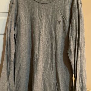 American Eagle Outfitters Gray Long Sleeve Tee